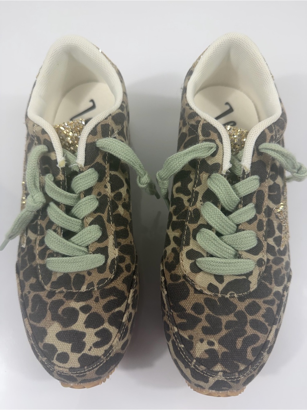 Very G Leopard Glitter Star Sneakers Women’s Size 6